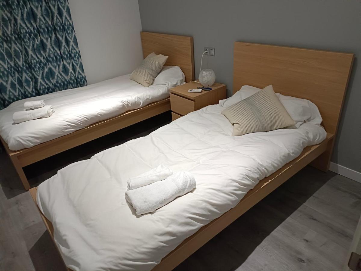 Brand New Charming Next To The River Appartement Séville